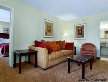 普林菲尔德/费城戴斯酒店 斯普林菲尔德 客房 照片